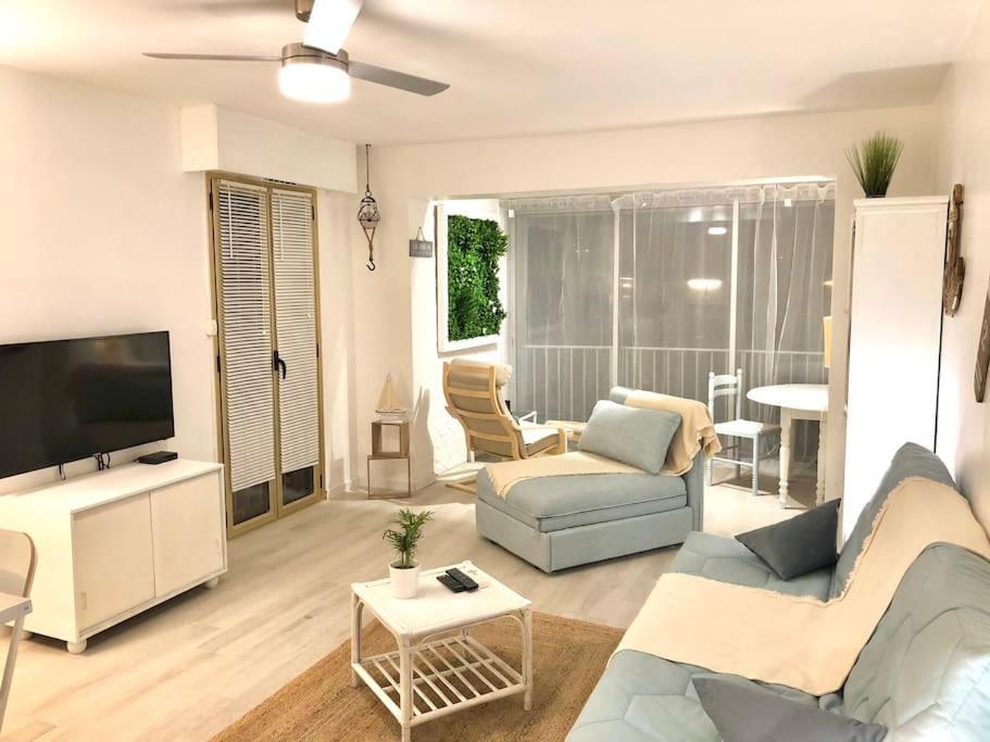 Le Brusc. Design, Parking, Wifi & Double Vue! Daire Six-Fours-les-Plages Dış mekan fotoğraf